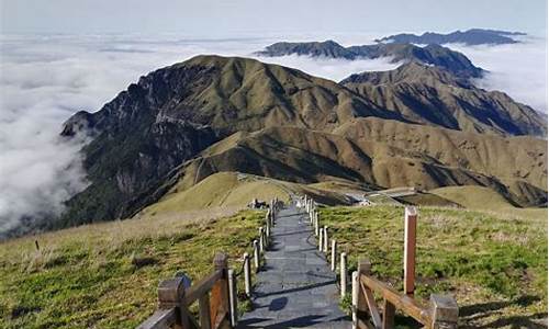 萍乡武功山有什么好玩的景点_萍乡武功山旅游攻略一日游