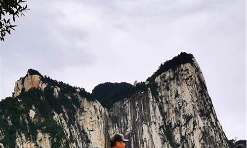 华山门票六十岁免门票吗,华山攻略60岁老人免门票吗