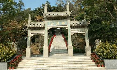 雷岗公园风景区介绍,雷岗公园风景区